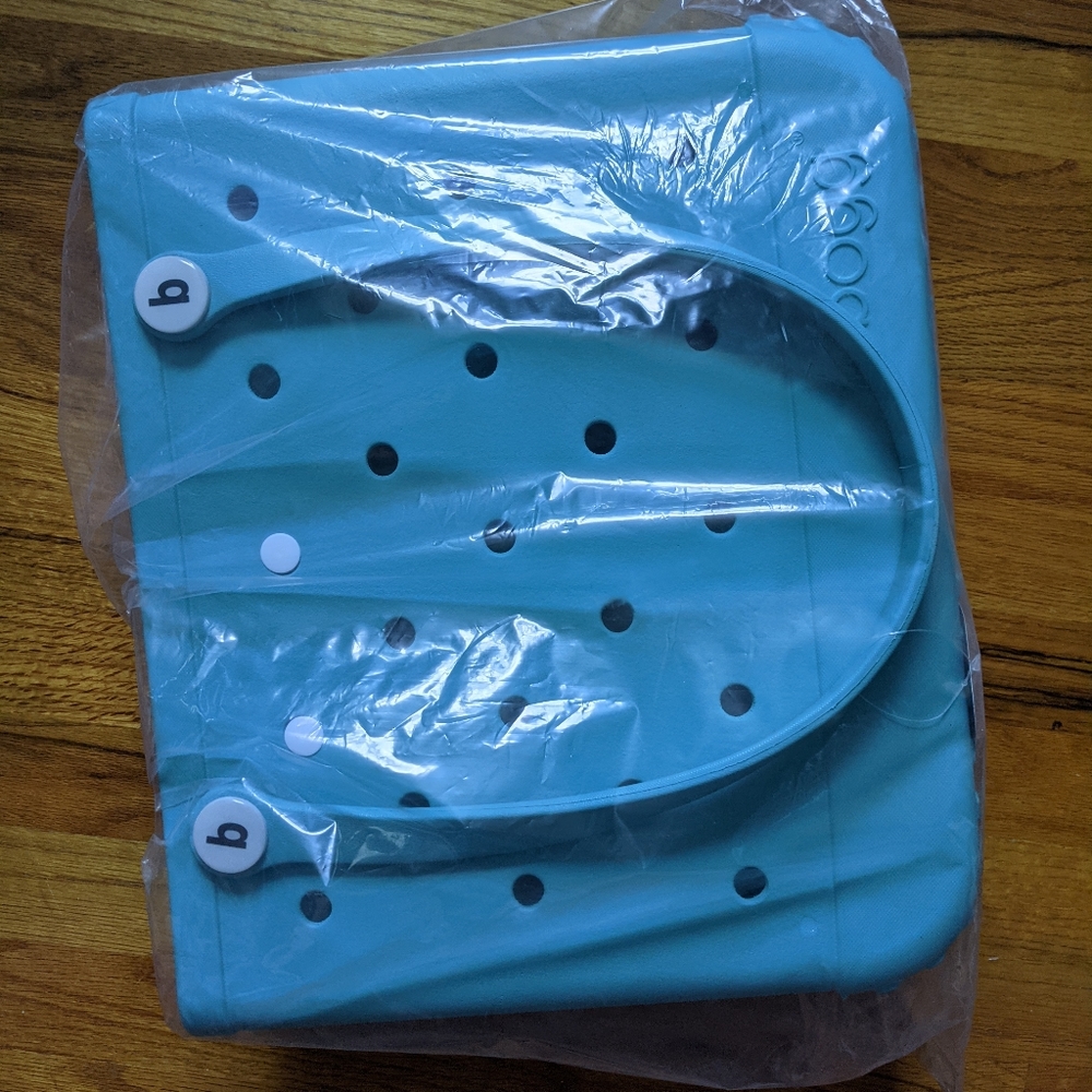 Turquoise and Caicos BOGG bag